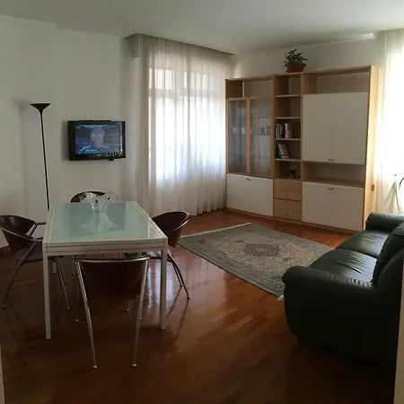 Mickey House * La Spezia